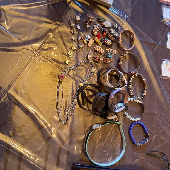 Gently used keep collective - Picture 1 of 1